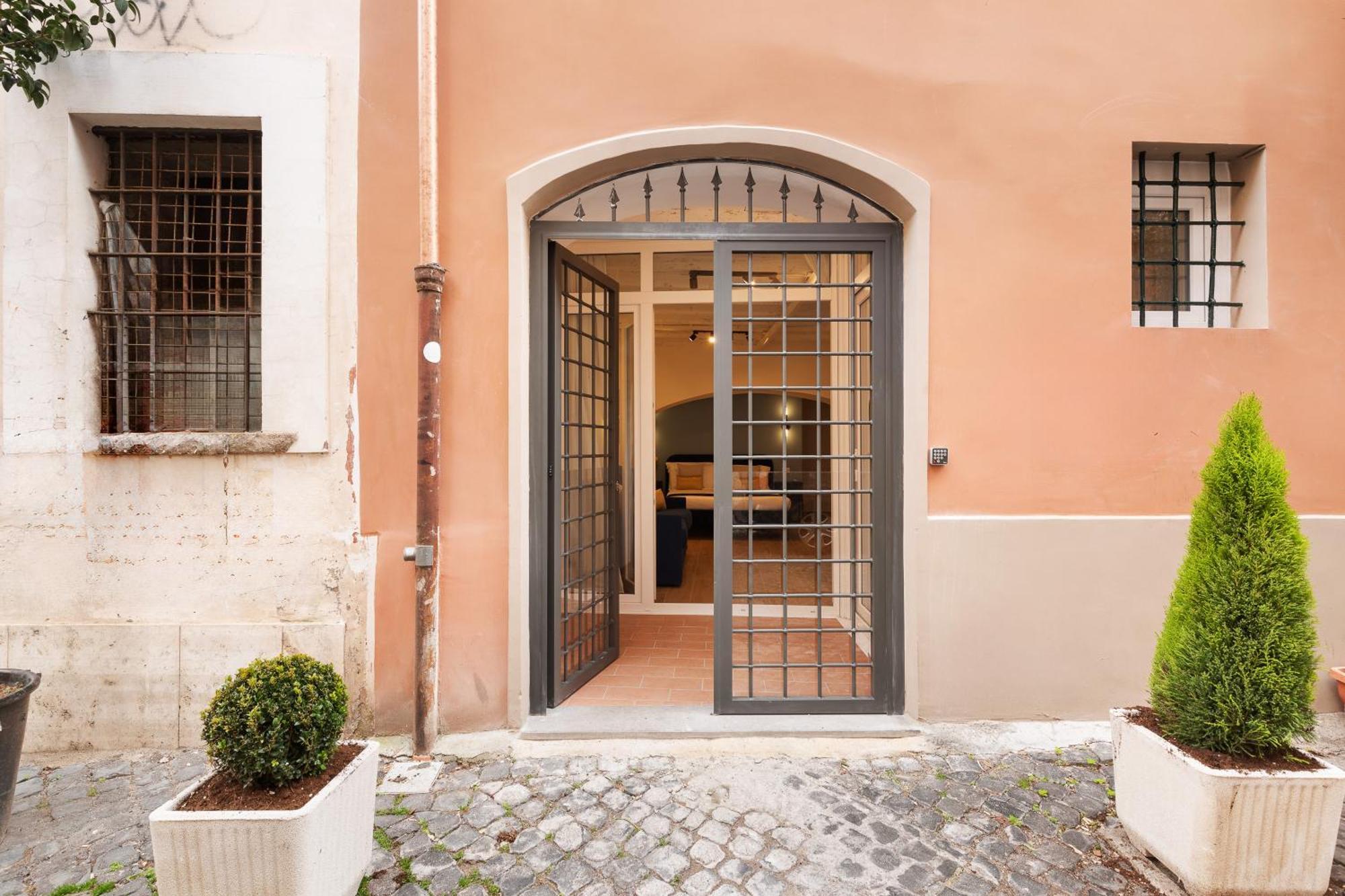 Leopardo Boutique In Trastevere Gasthof Rom