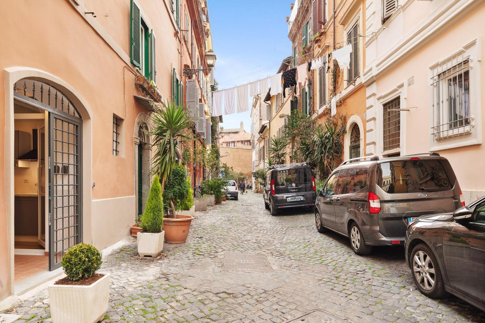 Leopardo Boutique In Trastevere Rom
